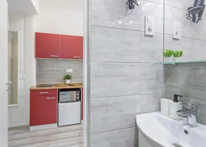 아파트 Modern Cozy At The Center *