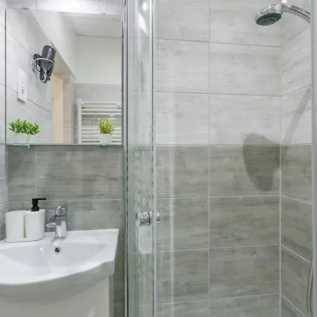 アパート Modern Cozy At The Center ブダペスト